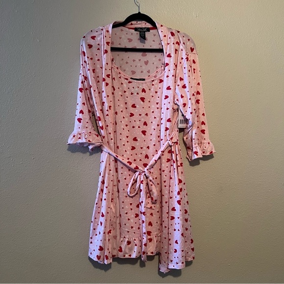 Rene' Rofe' Sleepwear Two pieces Hearts, Size Large Belted, Red, Pink - Picture 1 of 5